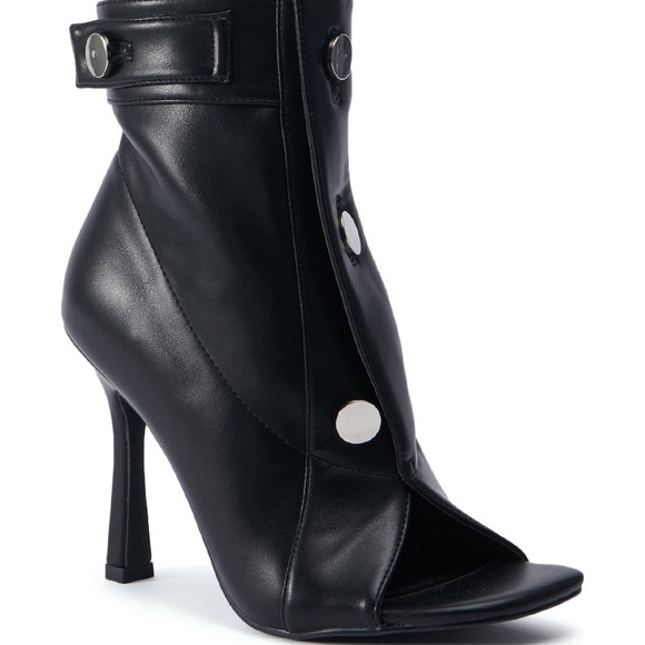 Akira Elegant Black High Heel Ankle Boots - Picture 2 of 12
